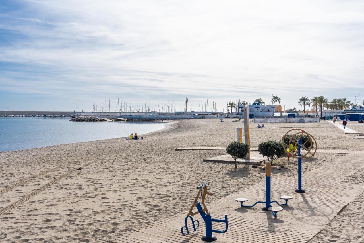 Sur Suites Ático Puerto Fuengirola Esterno foto